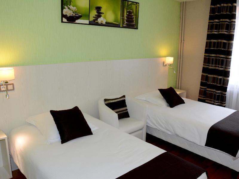 Logis Hotel Du Centre - Halte Ideale En Cyclotourisme Avec Garage A Velos Clos 莫尔塞姆 外观 照片