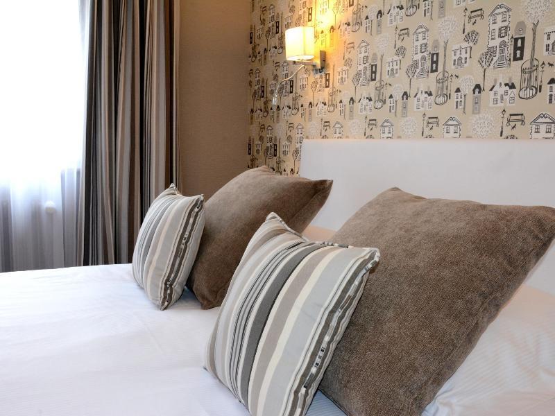 Logis Hotel Du Centre - Halte Ideale En Cyclotourisme Avec Garage A Velos Clos 莫尔塞姆 外观 照片