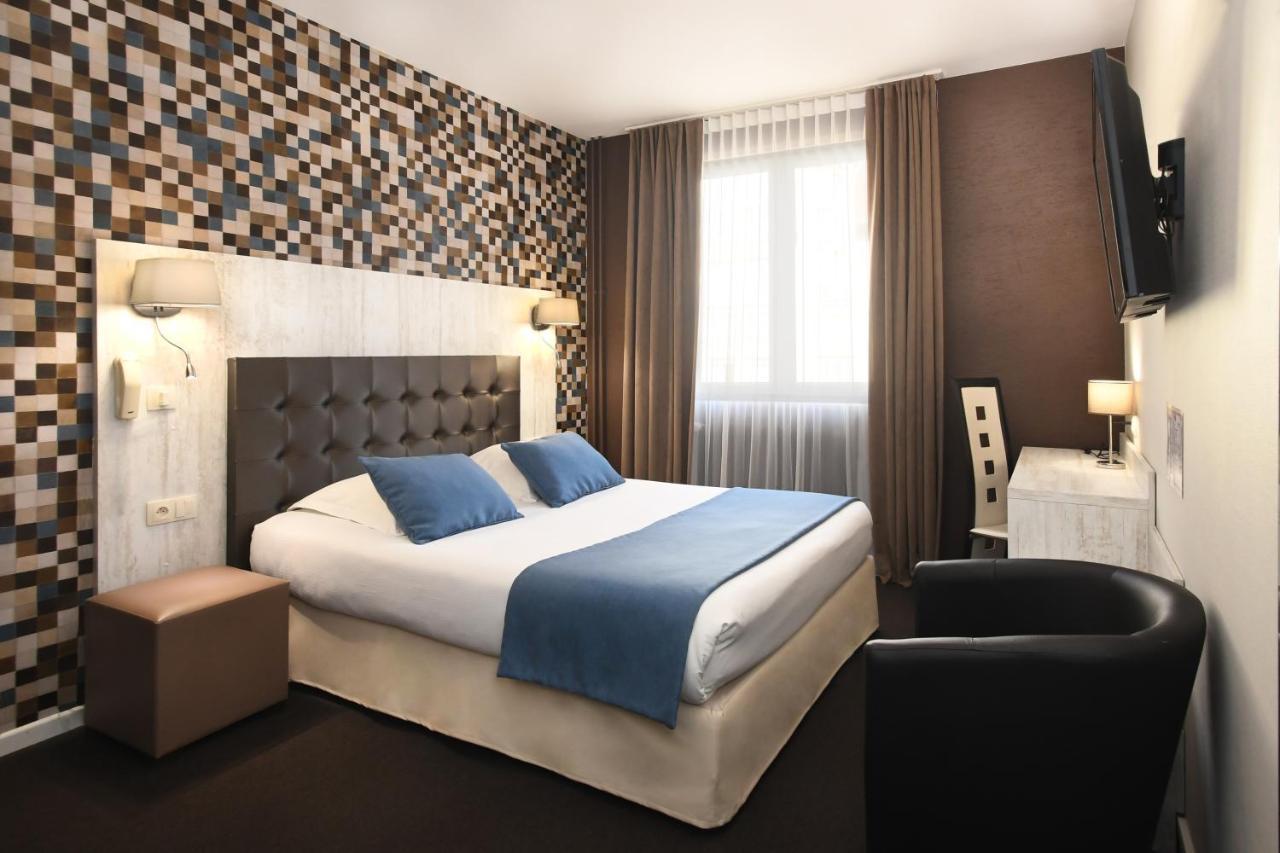 Logis Hotel Du Centre - Halte Ideale En Cyclotourisme Avec Garage A Velos Clos 莫尔塞姆 外观 照片