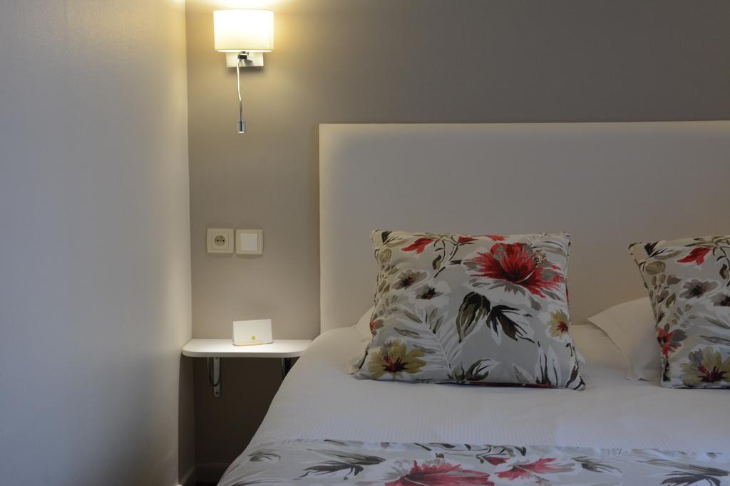 Logis Hotel Du Centre - Halte Ideale En Cyclotourisme Avec Garage A Velos Clos 莫尔塞姆 外观 照片